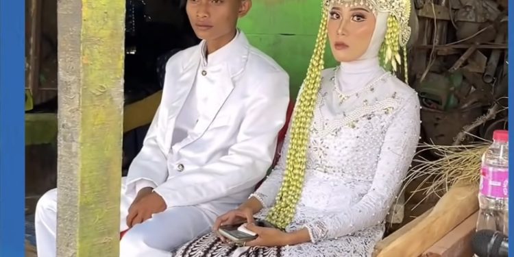 Sederhana Yang Viral, Helat Pernikahan Tanpa Pelaminan, Ribuan Nitizen Memujinya