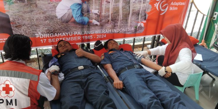 Dishub Tanah Bumbu Gelar Aksi Sosial Donor Darah Peringati Hari Perhubungan