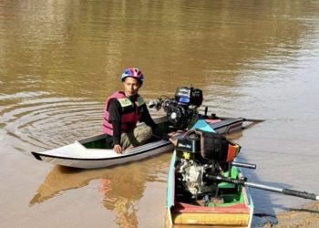 Lomba Balap Perahu Cis di Desa Salimuran, Beberapa Peserta dari Luar Kabupaten