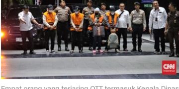 Empat Orang Terjaring OTT di Kalsel Tiba di Kantor KPK Pakai Rompi