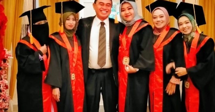 Anak Asuh Abah Zairullah Sudah Banyak yang Raih Gelar S1 dan S2