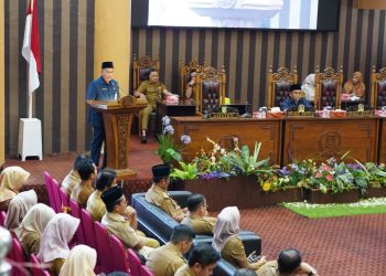 Bupati Berikan Jawaban Terhadap Fraksi Tentang Raperda Pembentukan dan Susunan Perangkat Daerah
