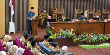 Bupati Berikan Jawaban Terhadap Fraksi Tentang Raperda Pembentukan dan Susunan Perangkat Daerah