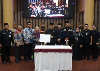 DPRD Tanah Bumbu dan KPK Sosialisasikan Upaya Pemberantasan Korupsi