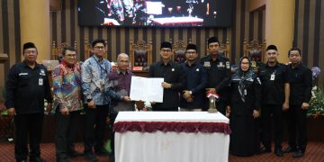 DPRD Tanah Bumbu dan KPK Sosialisasikan Upaya Pemberantasan Korupsi
