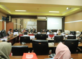 BANGGAR DPRD TANBU BESERTA STAF AHLI DPRD BAHAS MEKANISME RAPBD 2025