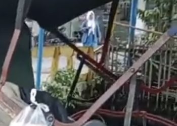 ‘Didampingi’ Nasi Bekal Makan Siang, Bapak Tua Ini Meninggal Dalam Becaknya yang Terparkir