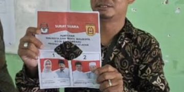 Fenomena ‘Foto Aditya’ Menang Telak atas Lisa Halaby di Sejumlah TPS Banjarbaru, Nitizen: Ini Suara Nurani Rakyat