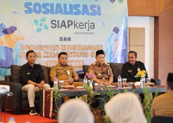 Disnakertrans Tanah Bumbu Gelar Sosialisasi Penguatan Kelembagaan Bursa Kerja