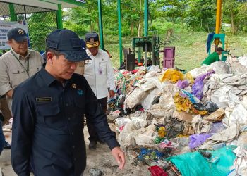 Menteri Lingkungan Hidup Kunjungani Tanah Bumbu