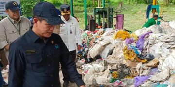 Menteri Lingkungan Hidup Kunjungani Tanah Bumbu