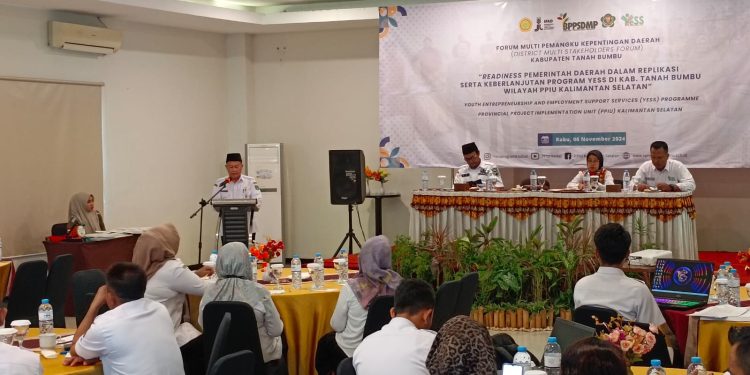 Mewakili Bupati Tanah Bumbu, Eryanto Rais Buka Forum Multi Pemangku Kepentingan Daerah