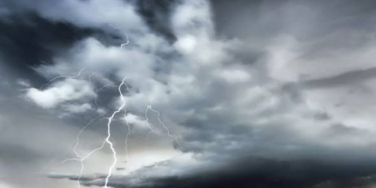 BPBD Tanah Bumbu Himbau Warga untuk Waspadai Cuaca Ekstrem Desember dan Januari