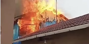 Kebakaran Pagi di Banjarmasin, Armada Damkar Berjibaku di Antara Kemacetan Lantas Timbulkan Kengerian
