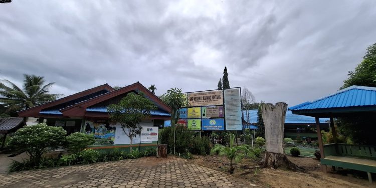SMP Negeri 2 Karang Bintang Menuju Sekolah Adiwiyata Tingkat Kabupaten Tanah Bumbu Tahun 2025