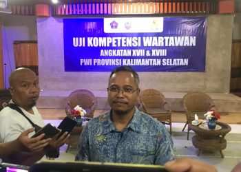 Peserta Wartawan Baca Puisi HPN 2025 Kalsel Antusias
