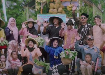 Perayaan HUT ke-17 Desa Al-Kautsar Meriah dengan Pawai Katupat Belamak dan Al-Kautsar Festival