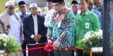 Pemkab Tanah Bumbu Resmian Kantor Camat Angsana