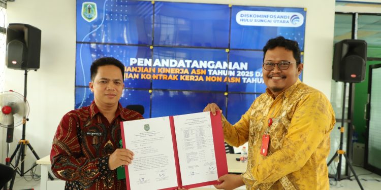 Penandatanganan Fakta Integritas, PK, dan Perjanjian Kontrak Kerja Non ASN Dinas Kominfosandi Hulu Sungai Utara