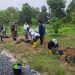Ketum IKWI Bersama Sekjen Tanam Pohon di Arboretum Ayu Tirta