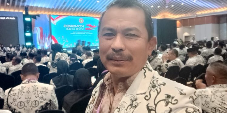 Kepala Dinas Pendidikan Tanah Bumbu Hadiri Konkernas PGRI di Jakarta