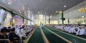 Zairullah Azhar, Mengabdi Tiada Henti, Mengayomi Sepenuh Hati