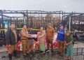 Penyerahan Bantuan untuk Korban Kebakaran di Jalan Pelita Tanah Bumbu
