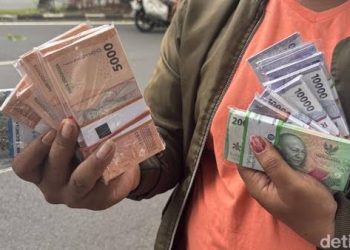 Lebaran Makin Dekat, Tukar Uang Receh Semakin Melambung di Banjarmasin