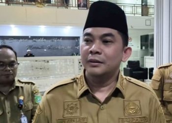 Bang Arul Tuntaskan Pekerjaan Hingga Dini Hari