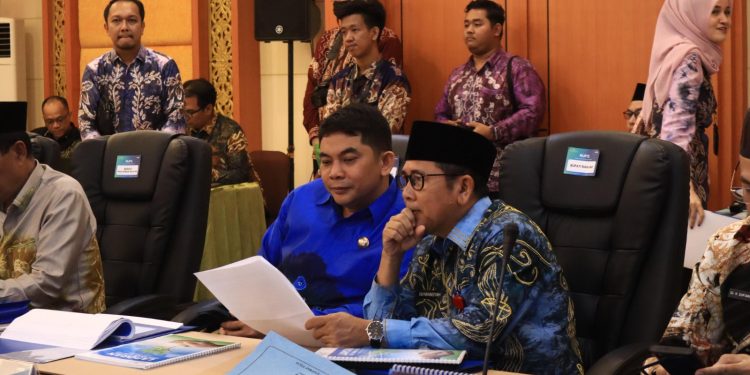 Hadiri RUPS Bank Kalsel, Andi Rudi Latif: Dividen Untuk Pembangunan SDM dan Ekonomi Daerah