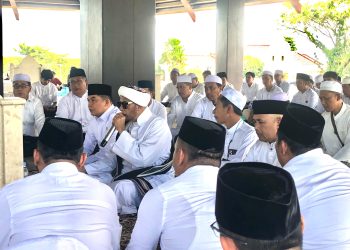 Bupati Tanah Bumbu Hadiri Safari Dakwah dan Ziarah Guru Mulia Al Habib Musthofa bin Abdullah Alaydrus