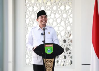 Bupati Andi Rudi Latif Buka Rapat Kerja LPTQ