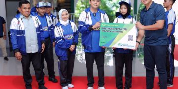 Bupati Andi Rudi Latif Lepas Kontingen Tanah Bumbu ke POPDA 2025