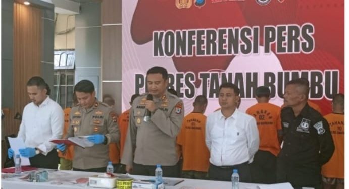Polres Tanah Bumbu Mengungkap 18 Kasus Kriminal dalam Operasi Sikat Intan 2025
