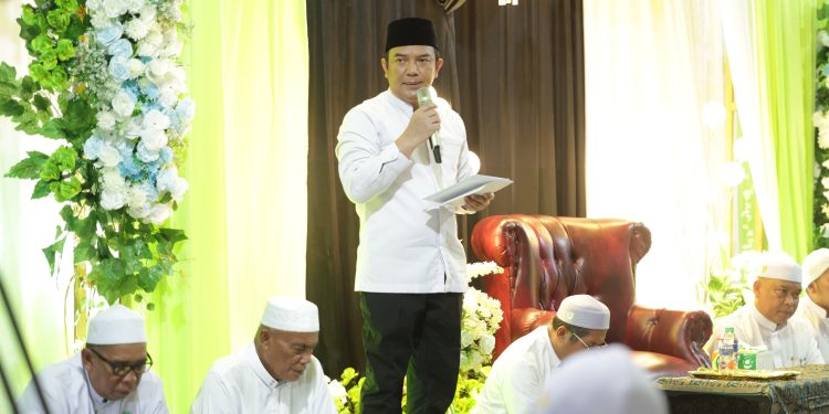 Pemkab Tanbu Hadiri Haul ke-8 Al-Ustadz Amiruddin, S.Ag Bin H. Musaid