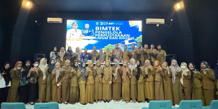Tingkatkan Literasi dan SDM Unggul, Pemkab Tanah Bumbu Gelar Bimtek Pengelola Perpustakaan