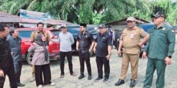 Tindak Lanjut Aspirasi Warga, Legislator Tanah Bumbu Dapil III Kunjungi Titik Infrastruktur Rusak