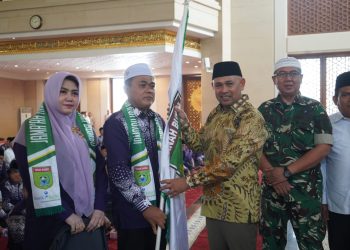 Wabup Tanbu Bahsanudin Lepas 196 Jamaah Calon Haji