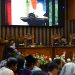 Bupati Tanbu Sampaikan Jawaban Terhadap Pemandangan Umum Fraksi DPRD Terkait Raperda Lingkungan Hidup dan Bangunan Gedung