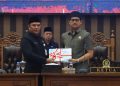 Pemkab Tanah Bumbu Sampaikan LPj APBD 2024 dalam Rapat Paripurna DPRD