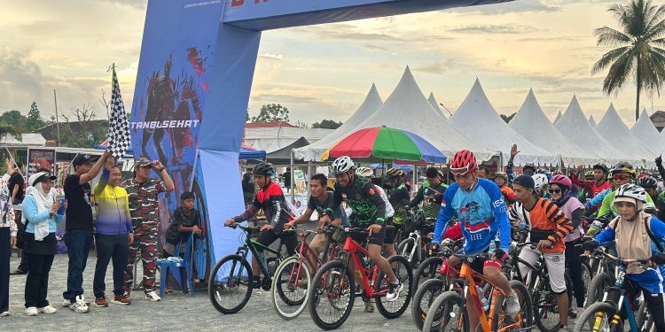 Pemkab Tanbu Apresiasi Semangat Kebersamaan dan Karakter Bangsa Terwujud dalam Fun Bike HUT Ke-5 Laskar Merah Putih