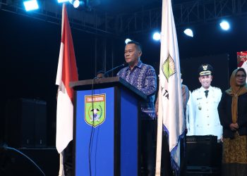 Parade Seni dan Budaya Tanah Bumbu 2025: Pengunjung Padati Lapangan, Ekonomi Lokal Menggeliat