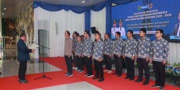 PWI Tanah Bumbu 2025–2028 Dilantik, Bupati Andi Rudi Latif Dukung Profesionalisme Wartawan sebagai Mitra Strategis Daerah