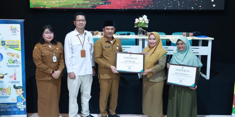 Tanah Bumbu Perkuat Keamanan Pangan Lewat Monev Bersama Badan POM