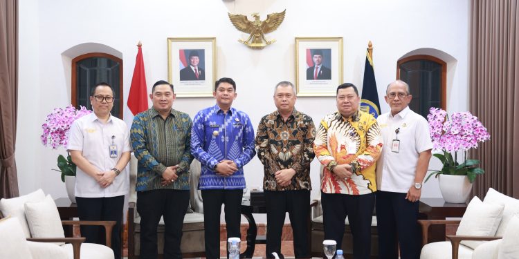 Bupati Andi Rudi Latif Sampaikan Usulan Fasilitas Keselamatan Jalan ke Kemenhub RI, Khususnya Jalan Bypass Batulicin–Banjarbaru