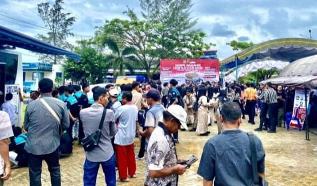 Layanan Kopi Manis Polres Tanah Bumbu Sasar Warga Pesisir Angsana