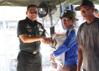 Sinergi TNI dan Bulog Wujudkan Ketahanan Pangan – Danrem 101/Antasari Hadiri Penyerahan Bantuan dan Gerakan Pangan Murah di Banjarmasin