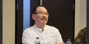 BIROKRAT PENGKHIANAT