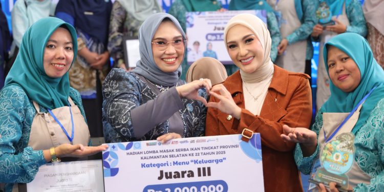 Tanah Bumbu Raih Juara 3 Kategori Menu Keluarga dalam Lomba Masak Serba Ikan Tingkat Provinsi Kalsel