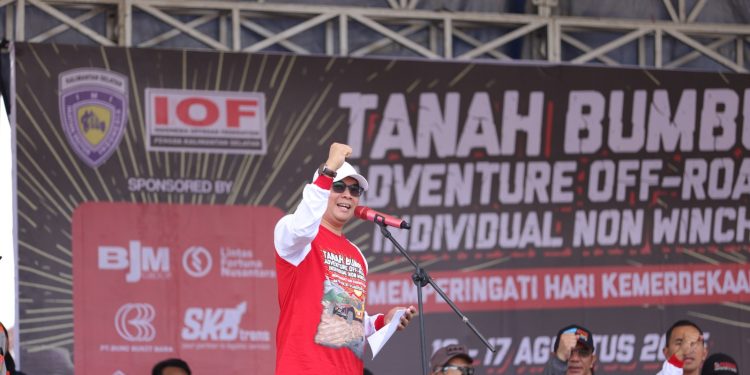 Bupati Andi Rudi Latif Buka Tanah Bumbu Adventure Offroad Non Winch Individual Tahun 2025